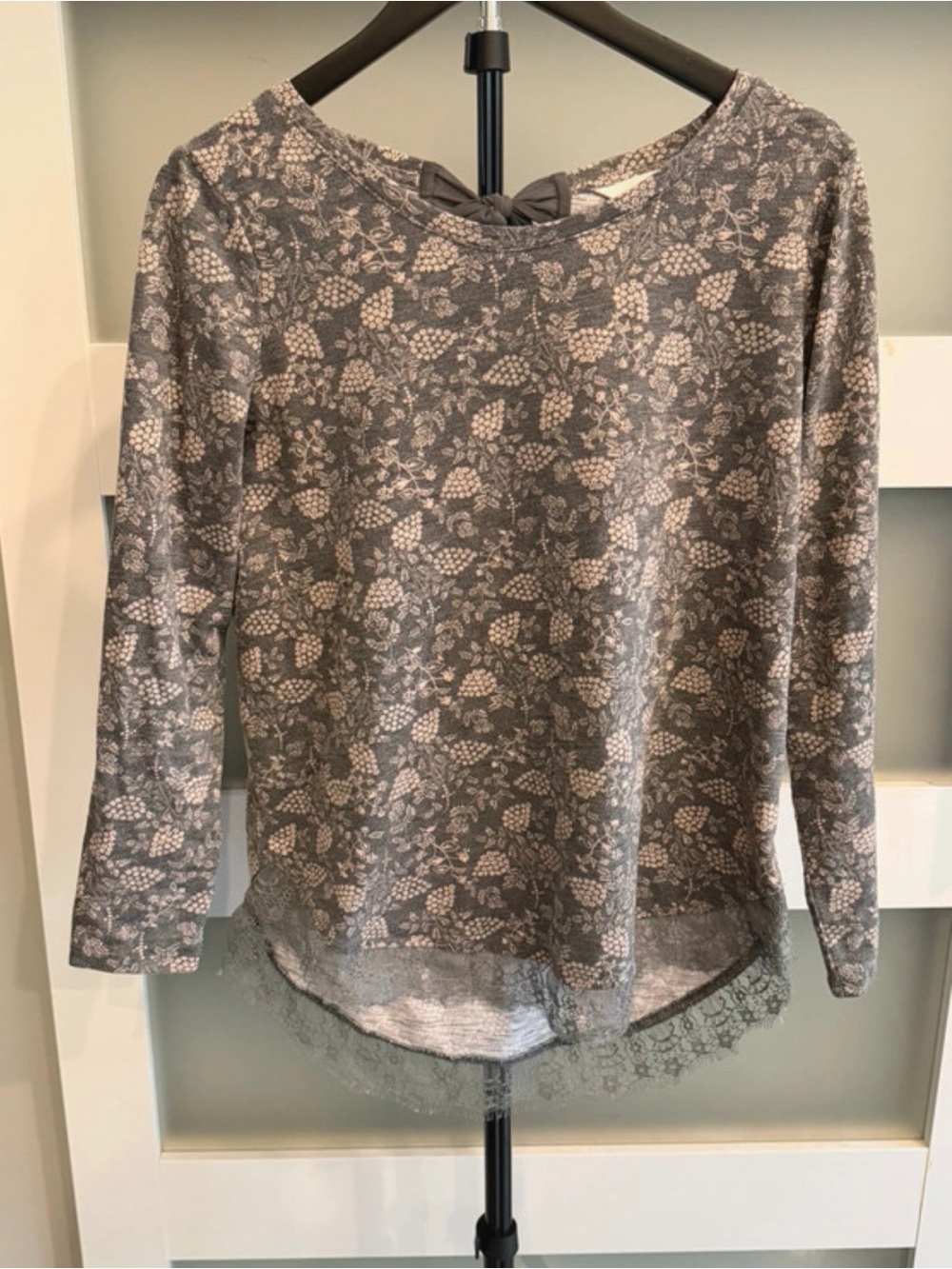 LC Lauren Conrad Gray Floral Lace-Hem Long Sleeve Top